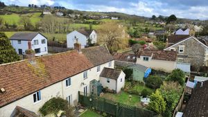 Setting- click for photo gallery